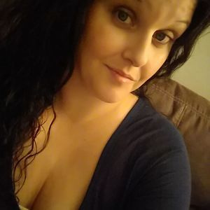 Meet your Posher, Rena